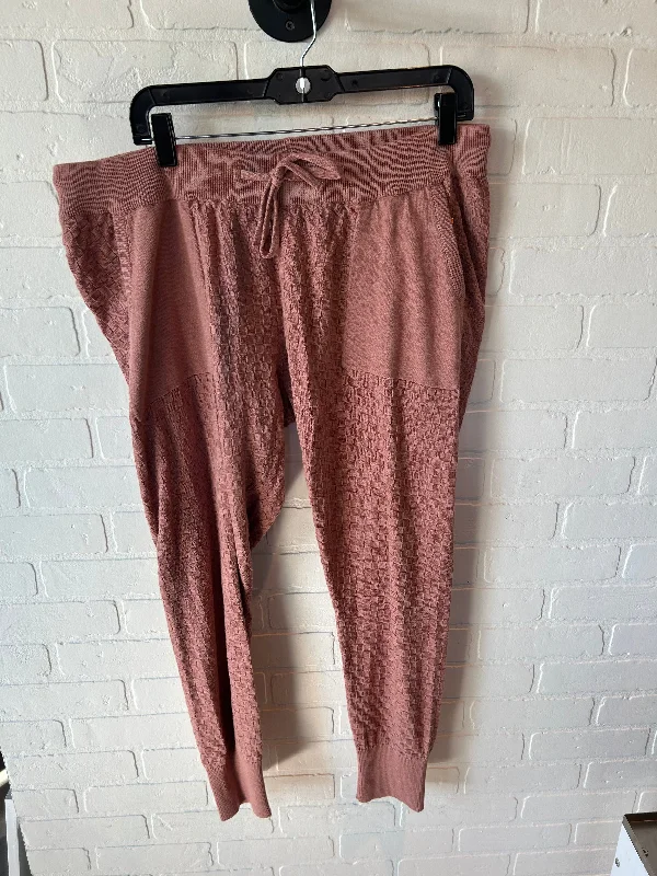 Bold plaid pants for eye-catching style choices -Pants Lounge By Clothes Mentor In Pink, Size: 14