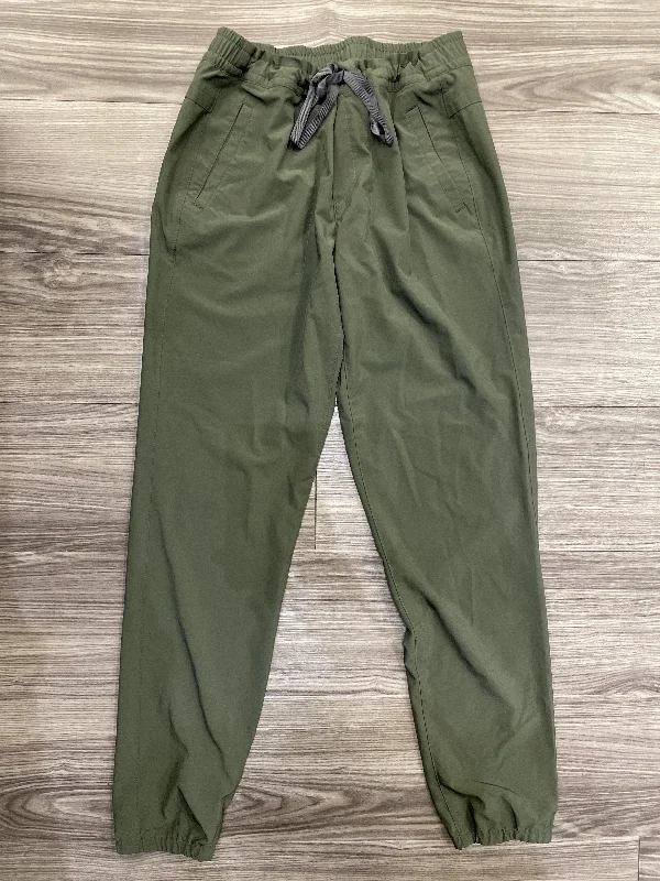 Bold plaid pants for eye-catching style choices -Pants Cargo & Utility By Eddie Bauer In Green, Size: S