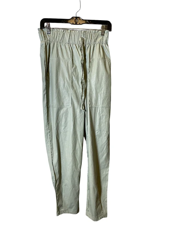 Lightweight cargo pants for summer camping trips -Pants Cargo & Utility By Clothes Mentor In Green, Size: 8