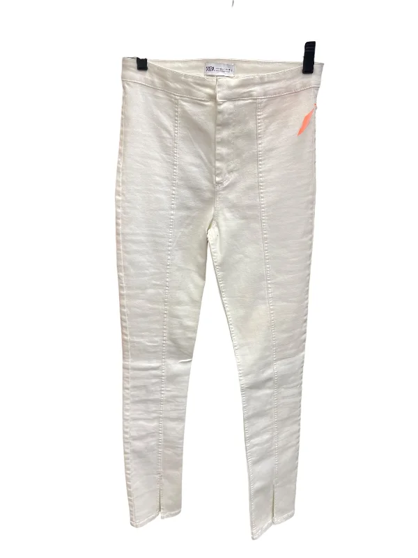 Stretch corduroy pants for cozy fall fashion -Pants Other By Zara In White, Size: 8