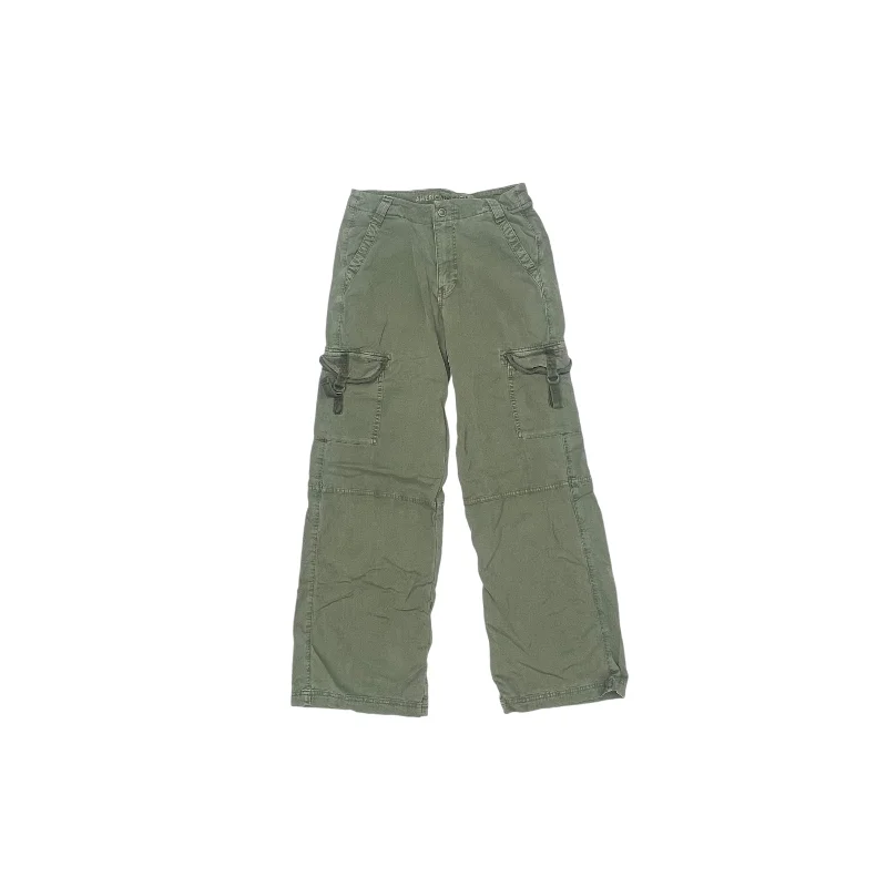 Soft jogger pants for relaxed weekend lounging -Pants Cargo & Utility By American Eagle In Green, Size:4