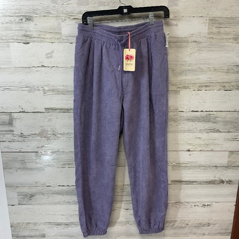 Multi-pocket pants for organized travel convenience -Pants Joggers By Entro In Purple, Size: M