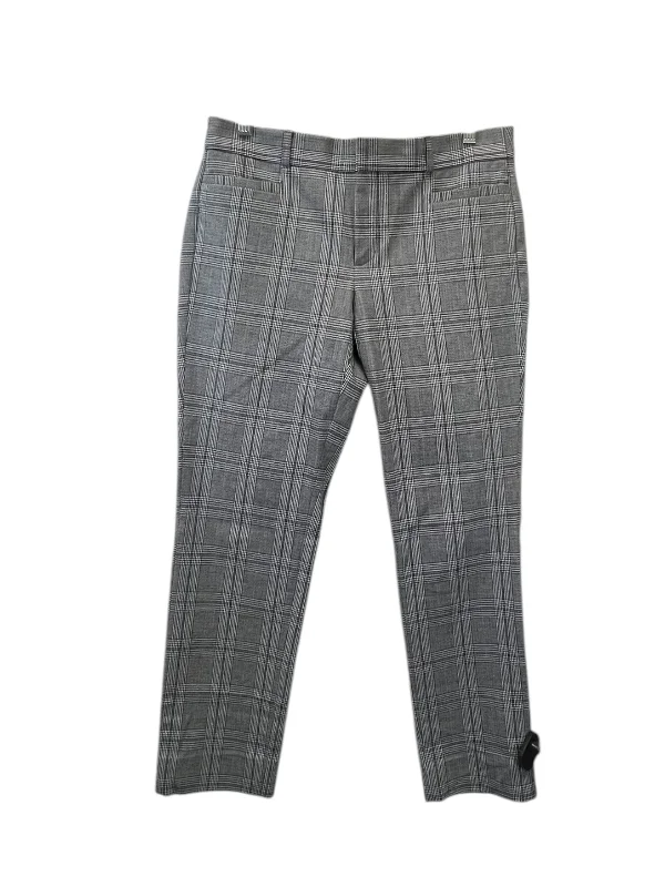 Flowy linen pants for relaxed tropical vacations -Pants Cargo & Utility By Banana Republic In Plaid Pattern, Size: 6