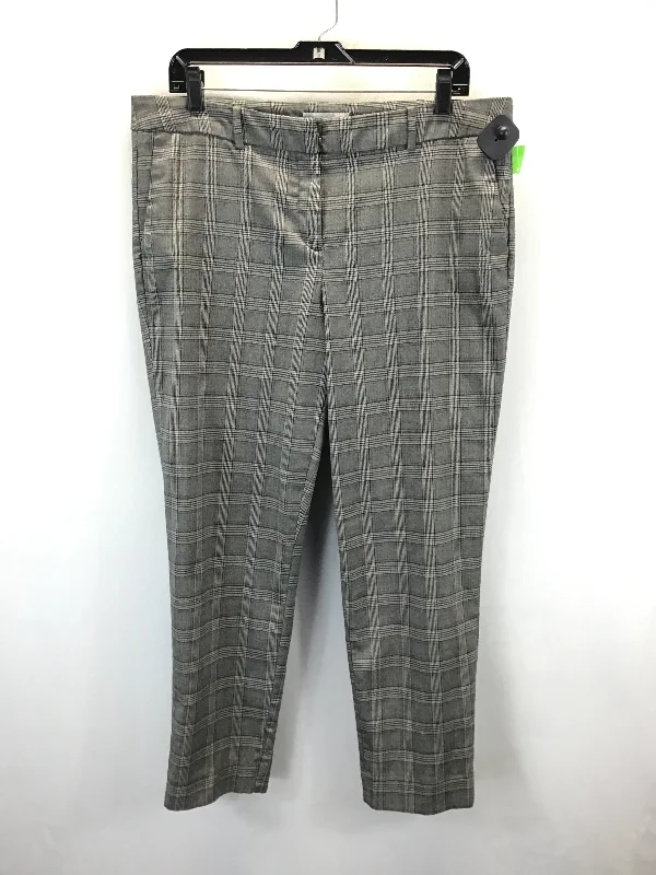 Durable cargo pants for outdoor hiking adventures -Pants Chinos & Khakis By Liz Claiborne In Plaid Pattern, Size: 12