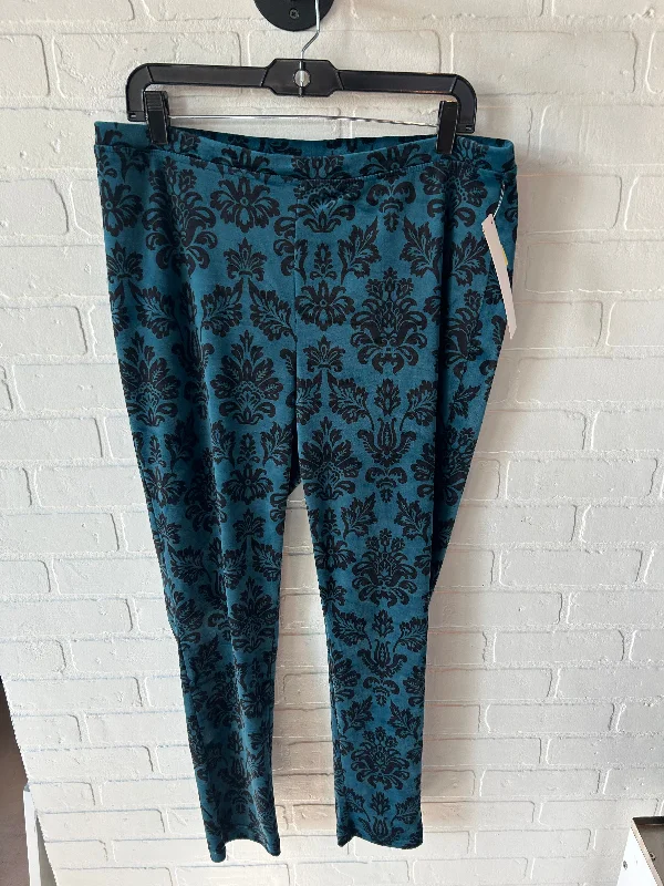 Soft pajama pants for ultimate bedtime comfort -Pants Other By Chicos In Black & Blue, Size: 12