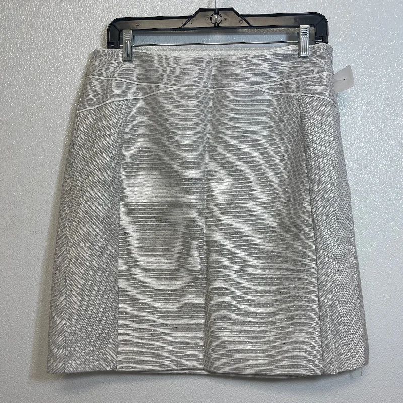 Durable cotton skirts for tough daily use -Skirt Mini & Short By White House Black Market O In Sparkles, Size: 10