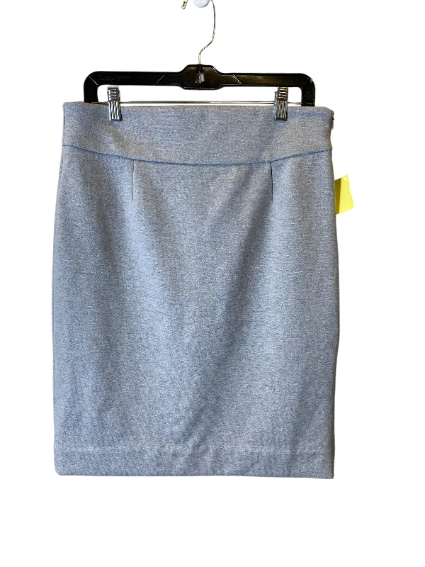 Casual skirts with relaxed fit comfort -Skirt Midi By Premise In Grey, Size: 12