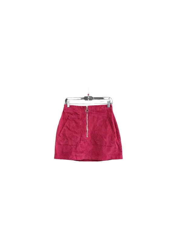 Durable skirts with reinforced seam strength -Skirt Mini & Short By Clothes Mentor In Red, Size: M