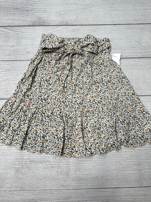 Affordable skirts with trendy slit details -Skirt Mini & Short By Madewell In Floral, Size: Xs