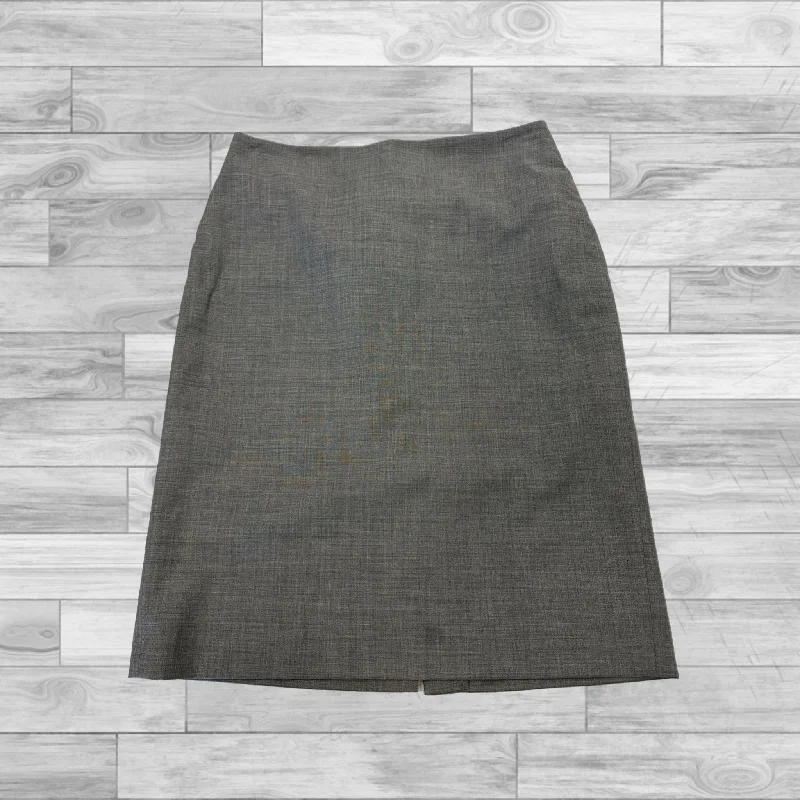 A-line mini skirts for fun flirty looks -Skirt Mini & Short By Talbots In Grey, Size: 4