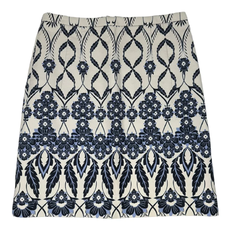 Affordable skirts for simple daily outfits -Skirt Mini & Short By J. Crew In Blue & White, Size: 2