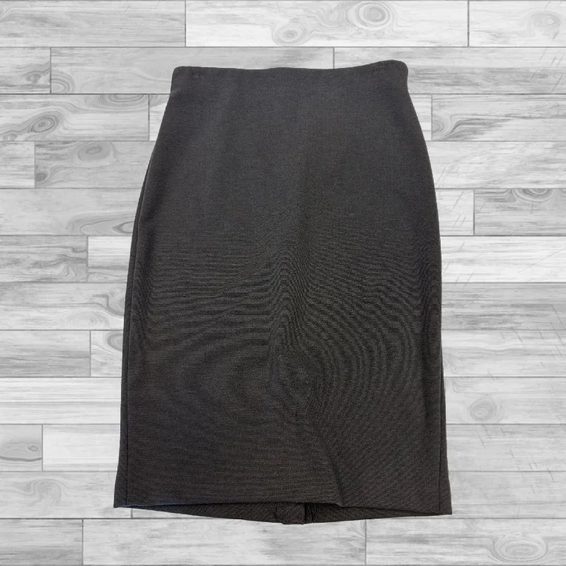 Stretchy mini skirts for flexible movement -Skirt Midi By Philosophy In Grey, Size: 4