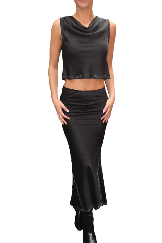 Low-waisted Long Skirts for Relaxed -Elegant Set In Black