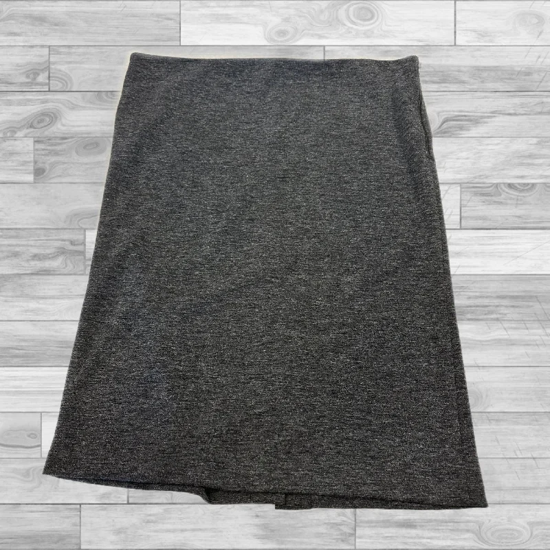 Flowy chiffon skirts for romantic summer days -Skirt Mini & Short By Loft In Grey, Size: Xl