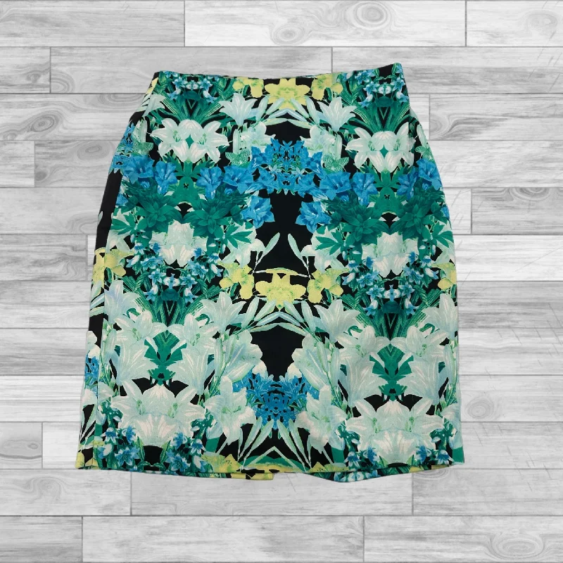 Affordable skirts with trendy slit details -Skirt Mini & Short By Vince Camuto In Floral, Size: 8